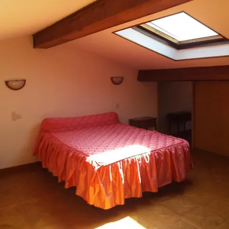 Bel Duplex Avec Parking, Proche Des Plages Et Commerces 阿雅克肖